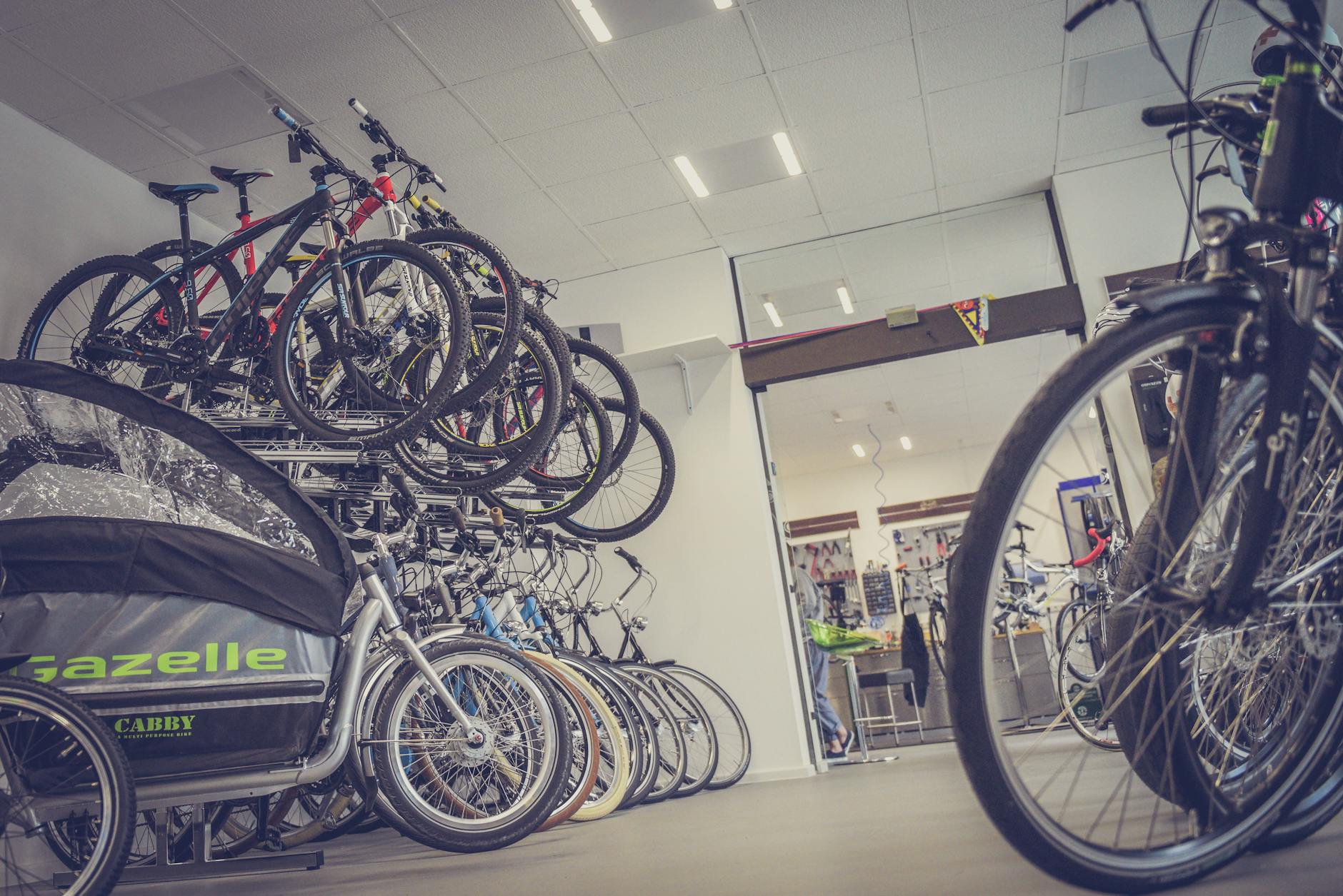 bicycle hanged and piled on bicycle shop